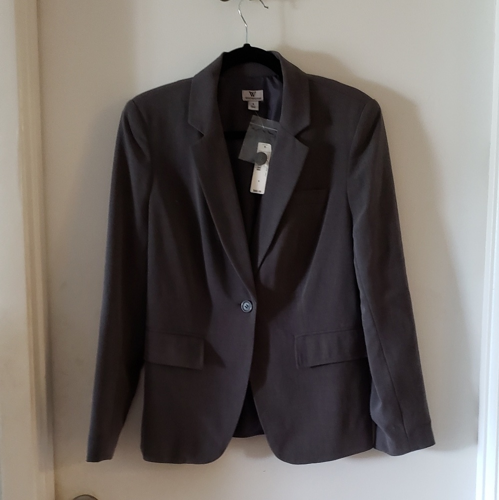 Grey blazer